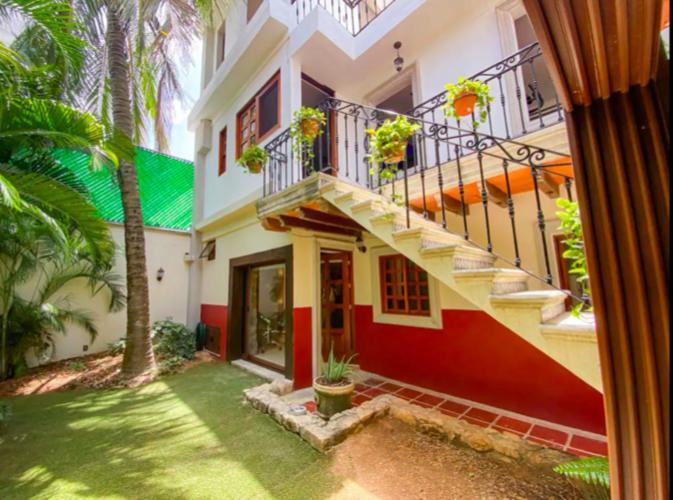 Casa Centrica 5bed/5bath Ac/gym 5 Min 5ta Av Y Playa Hébergement de vacances Playa del Carmen