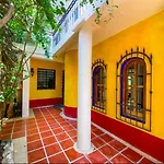 Casa Centrica 5Bed/5Bath Ac/Gym 5 Min 5Ta Av Y Playa